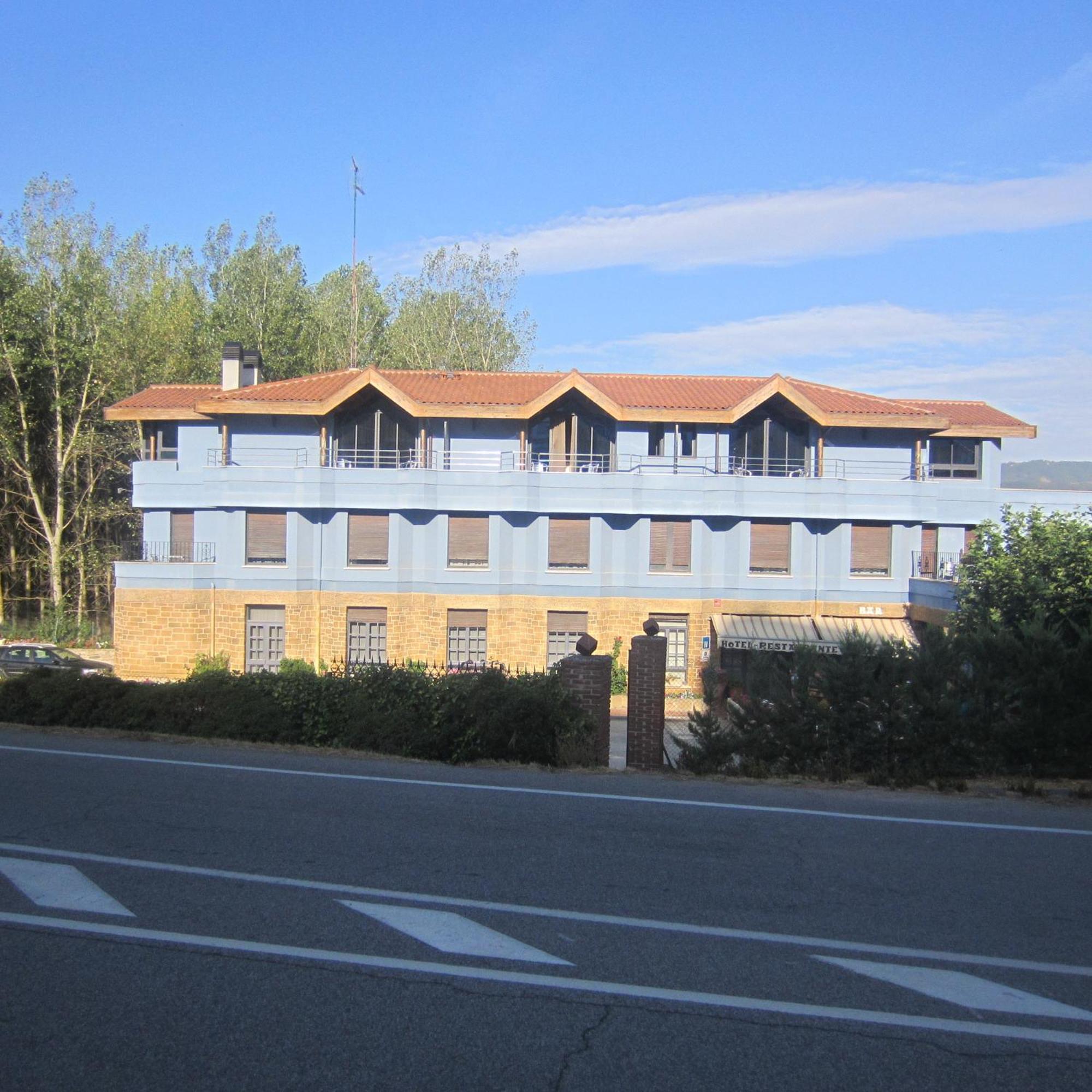 Roomrural Hotel Iru-Bide Лумбьер Экстерьер фото