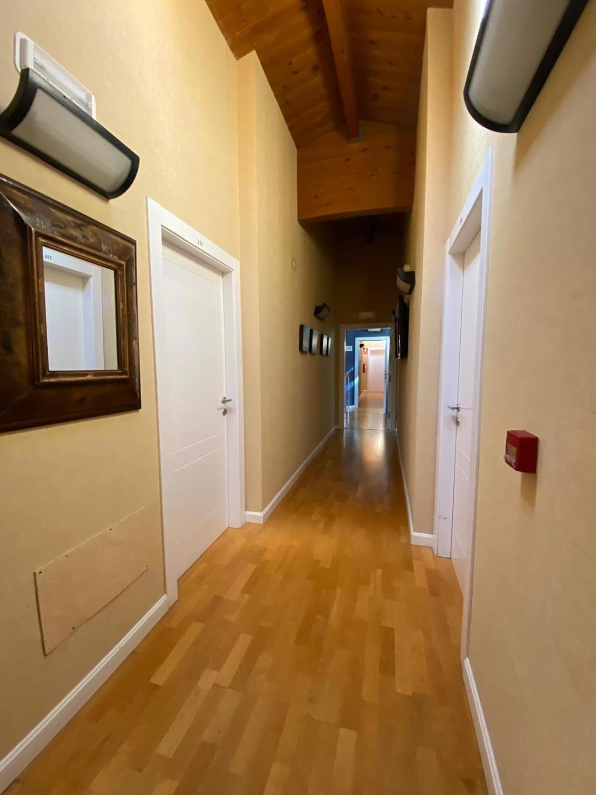 Roomrural Hotel Iru-Bide Лумбьер Экстерьер фото